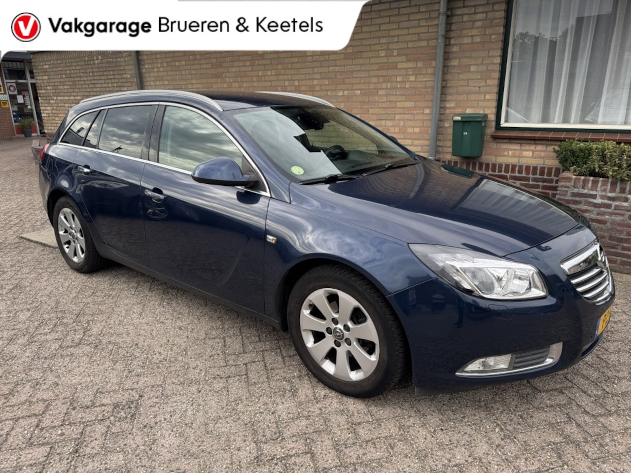 Opel Insignia Sports Tourer - 2.0 CDTI EcoF. Sport - AutoWereld.nl