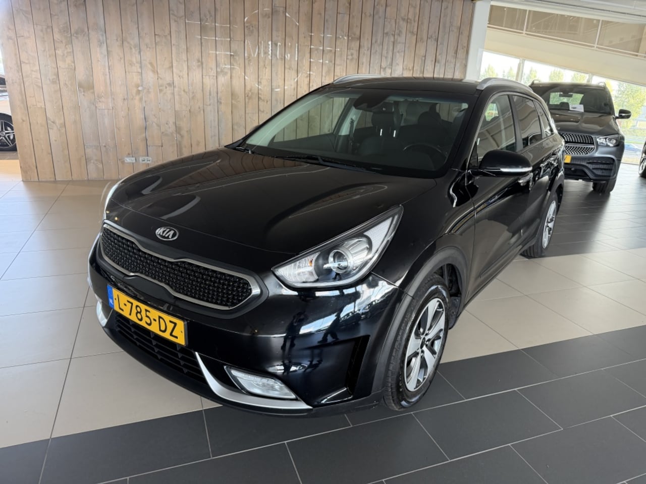 Kia Niro - 1.6 GDi Hybrid DynamicLine 1.6 GDi Hybrid DynamicLine - AutoWereld.nl