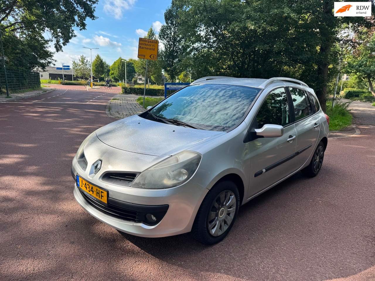 Renault Clio Estate - 1.2 TCE Corporate | Airco | Trekhaak | Centraal | - AutoWereld.nl