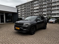 Jeep Compass - 4xe 190 Plug-in Hybrid Electric Night Eagle Navi 19"lm Acamera Nap