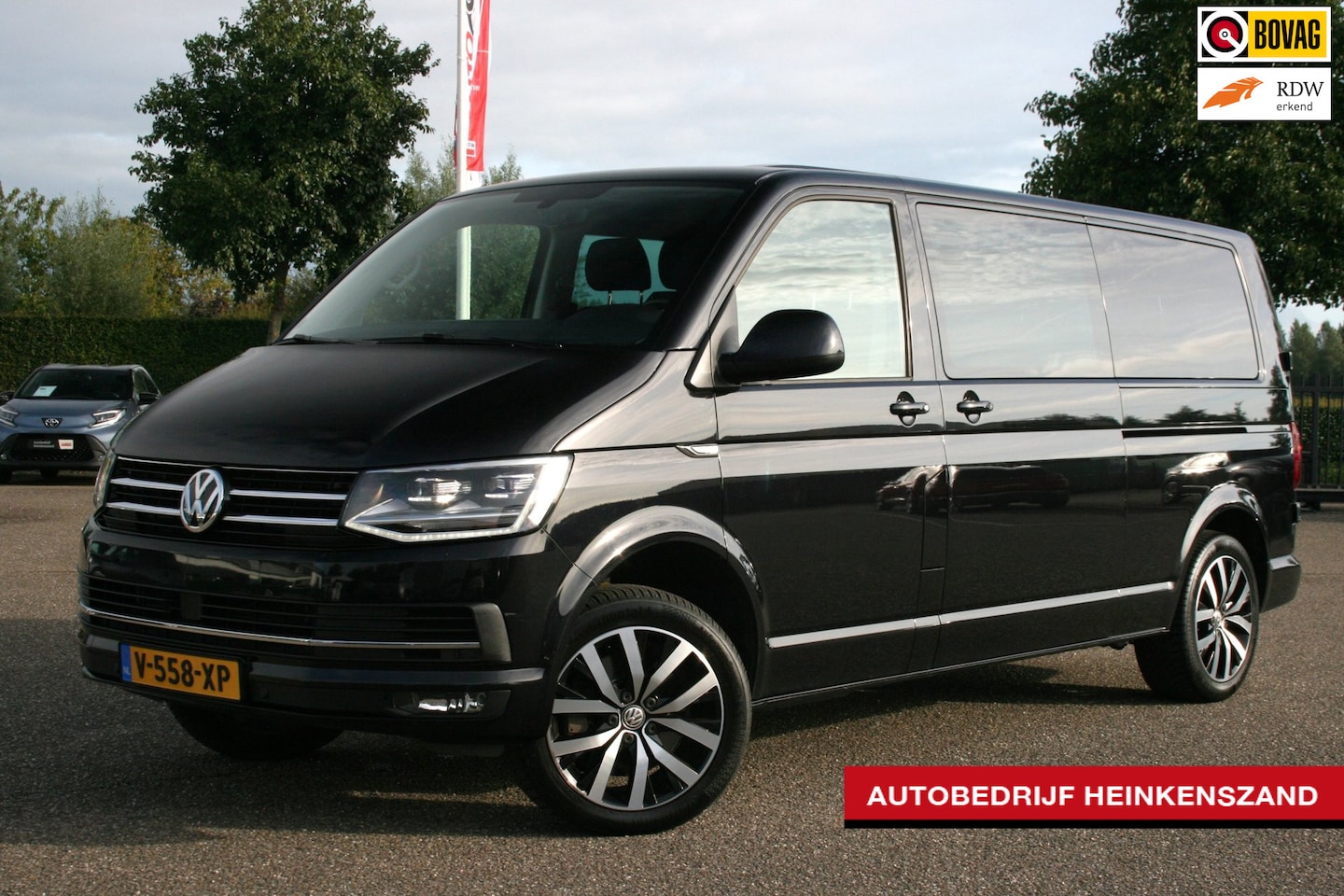 Volkswagen Transporter - 2.0 TDI L2H1 DC Highline / 6 persoons - AutoWereld.nl