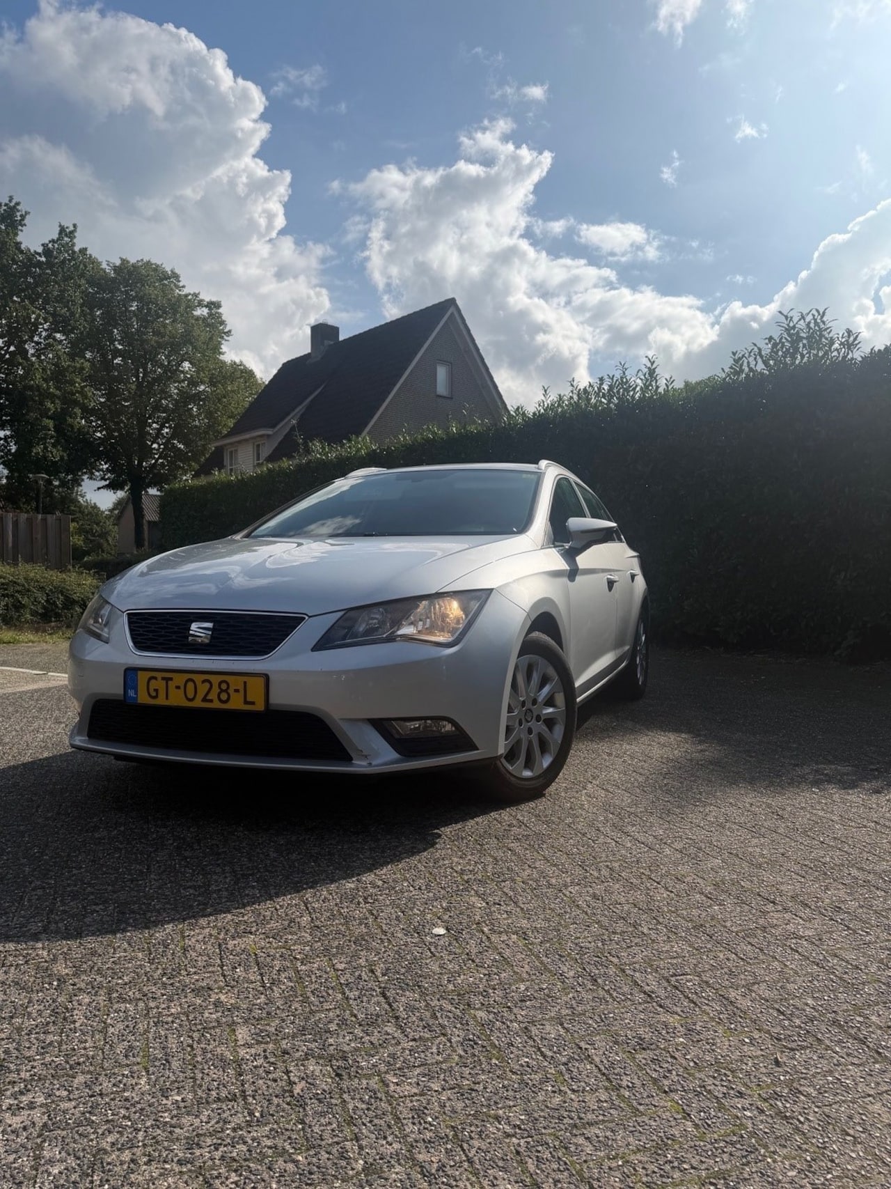 SEAT Leon ST - 1.2 TSI Style 1.2 TSI Style - AutoWereld.nl