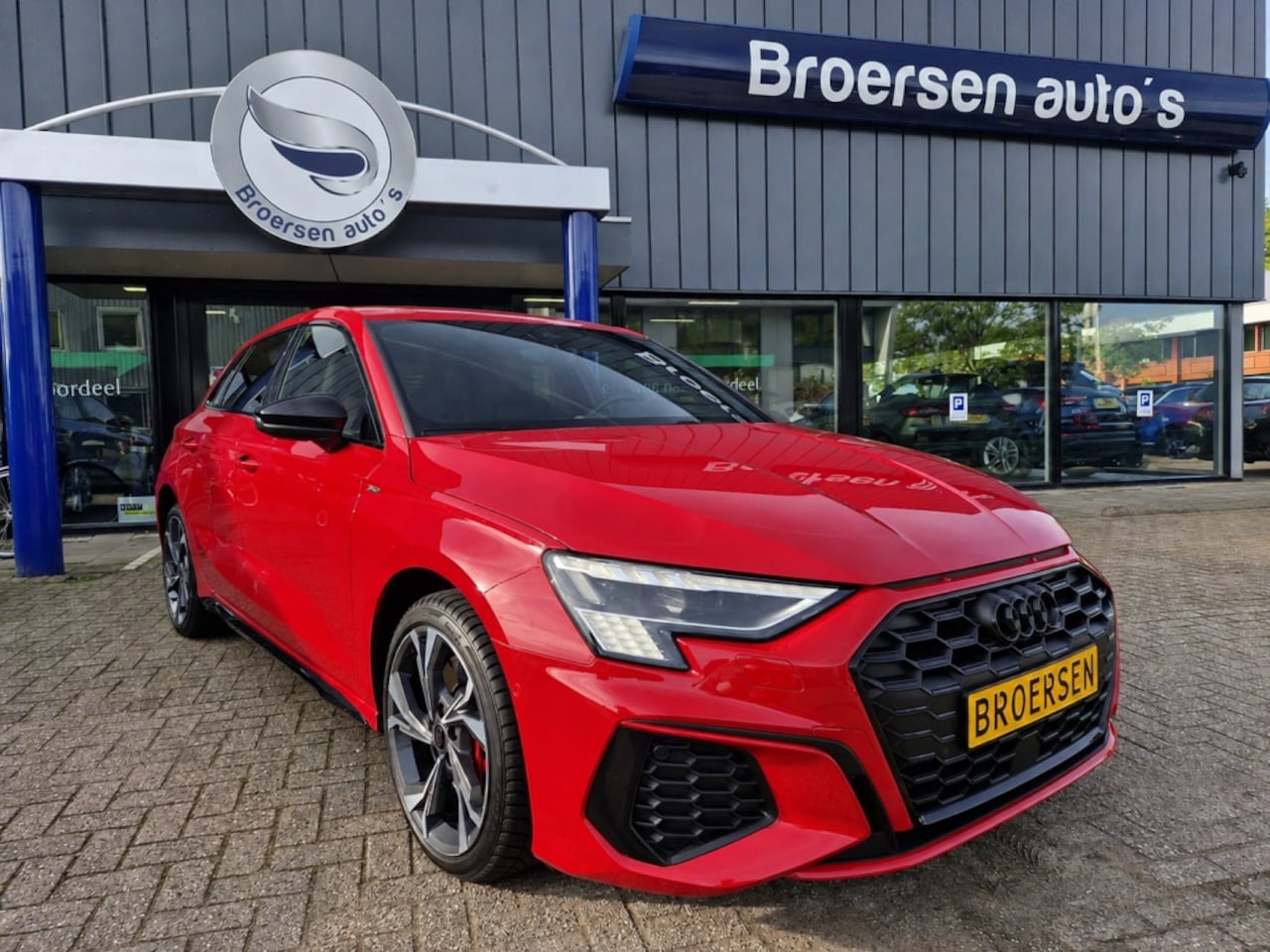 Audi A3 Sportback - 45 TFSI PHEV S-Edition Competition | 245 PK | S-Line & Matrix pakket | - AutoWereld.nl