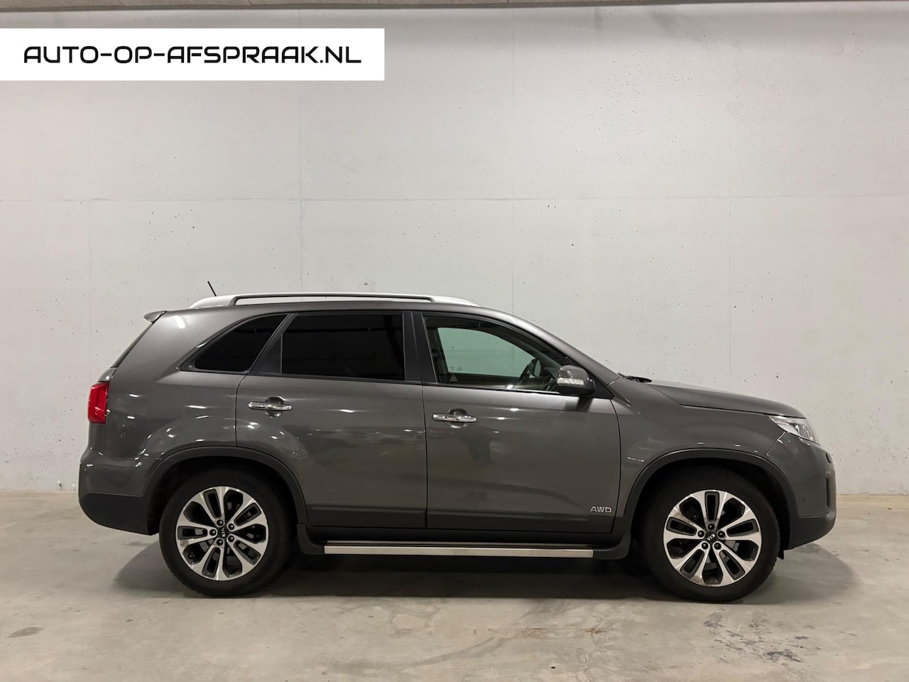 Kia Sorento - 2.2 CRDi Super Pack 4x4 7p Automaat Camera Navi Leer - AutoWereld.nl