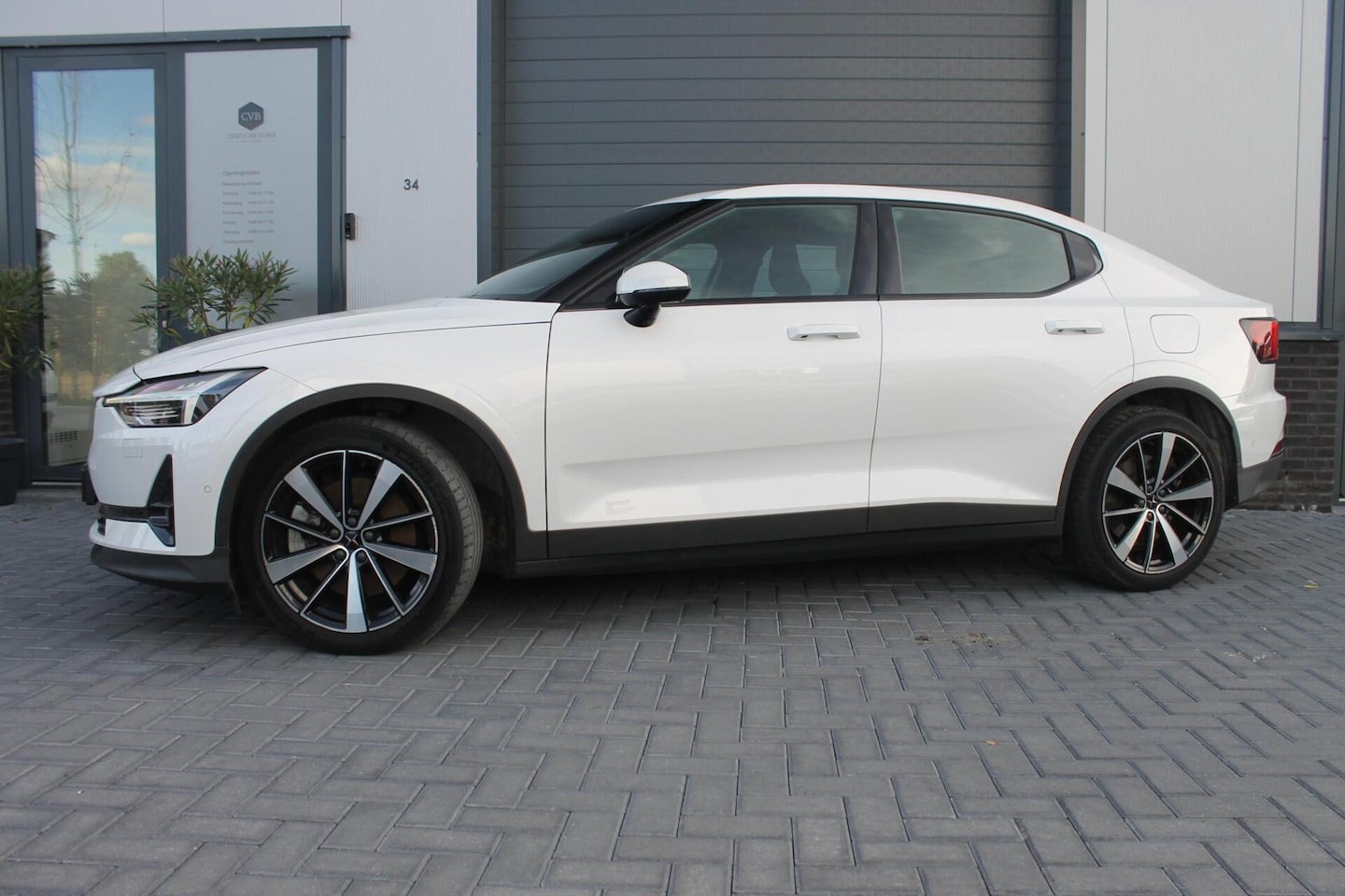 Polestar 2 - Long Range Dual Motor Launch Edition 78kWh NAP - AutoWereld.nl