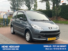 Peugeot 1007 - 1.4 * Brede Instap|APK 09-2027