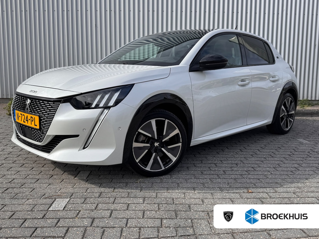 Peugeot e-208 - EV GT Pack 50 kWh SOH 97,19% | Alcantara Interieur | Stoelverwarming | Camera | Apple Carp - AutoWereld.nl