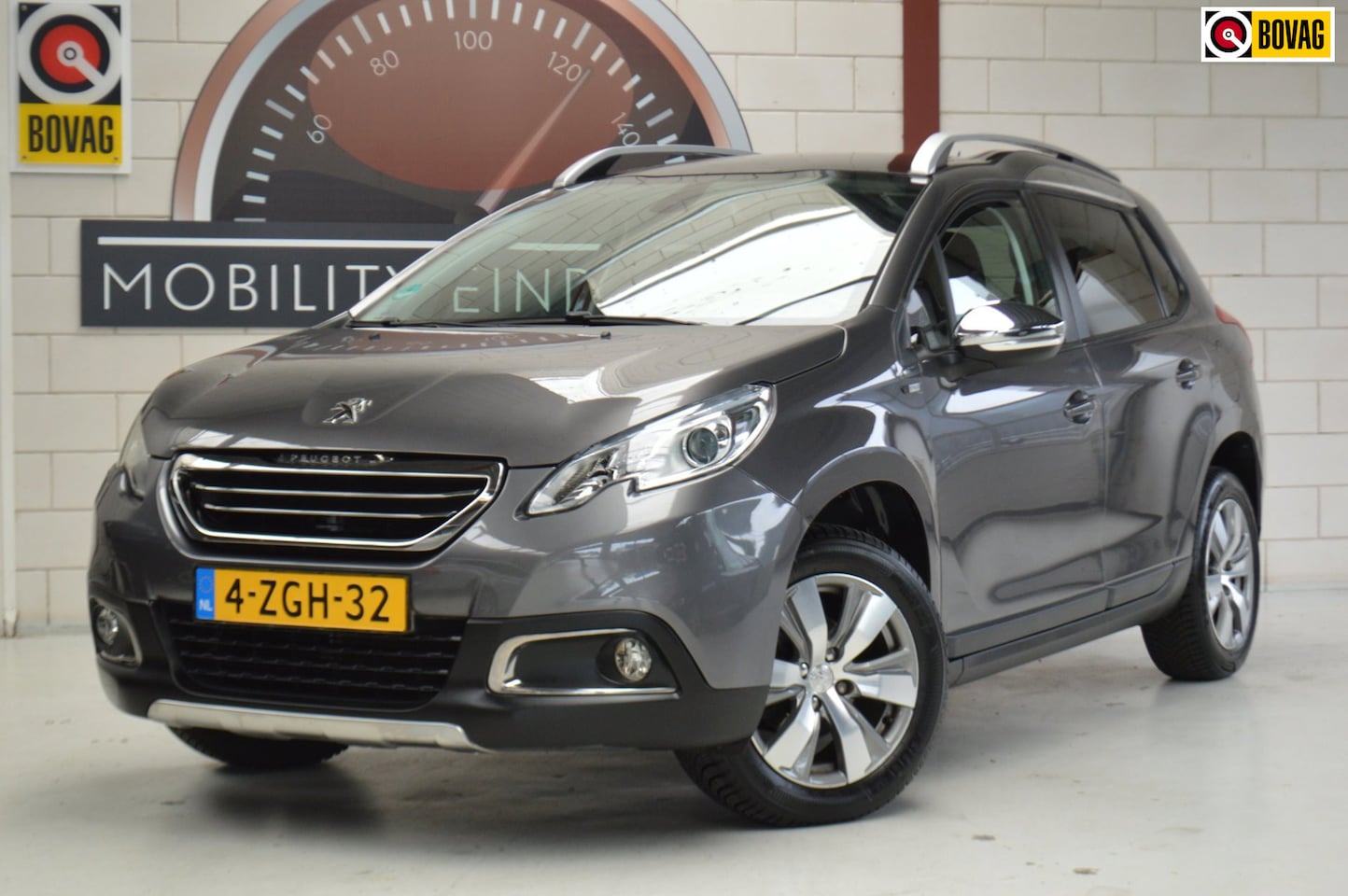 Peugeot 2008 - 1.2 Panorama, NAVI, NL-auto, DEALERONDERH, Nwe BANDEN, GARANTIE! - AutoWereld.nl