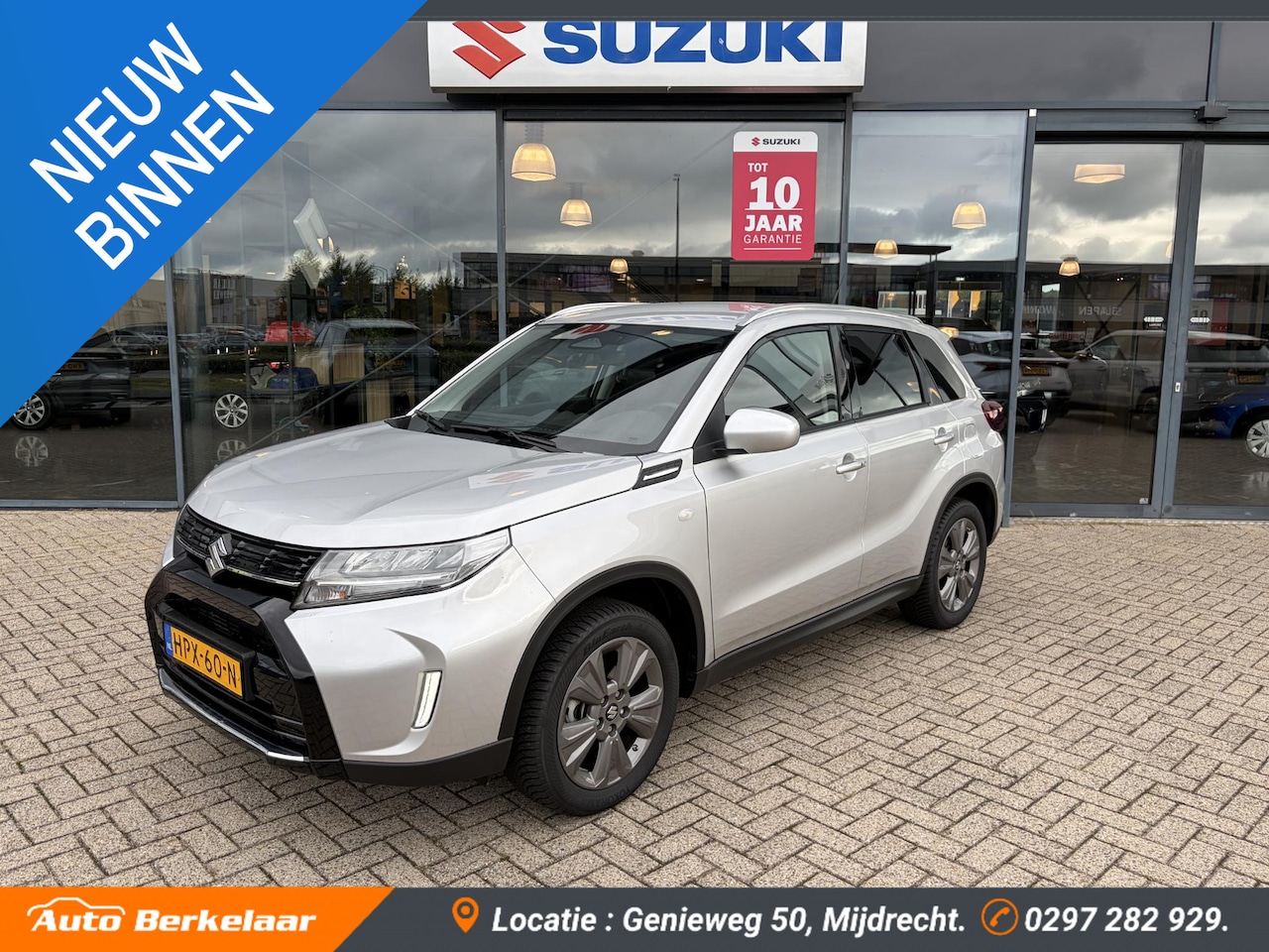 Suzuki Vitara - 1.4 Boosterjet Select Smart Hybrid | Trekhaak | Achteruitrijcamera | All Season Banden | 1 - AutoWereld.nl