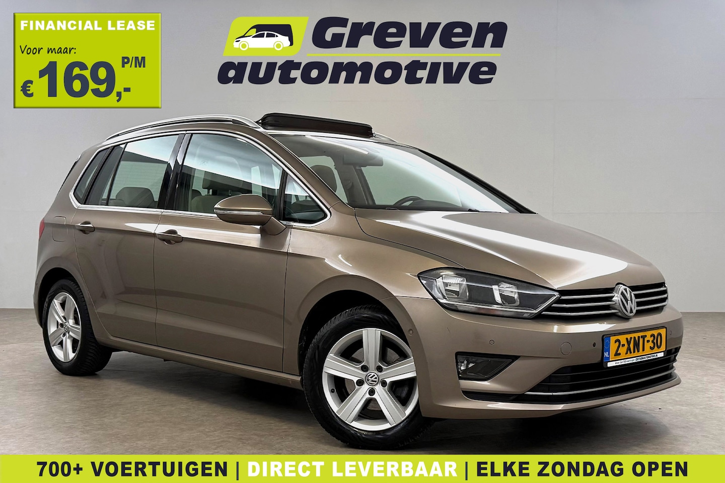 Volkswagen Golf Sportsvan - 1.2 TSI Highline | Pano | Clima | Camera | Cruise | Trekhaak | Parkeersens. - AutoWereld.nl
