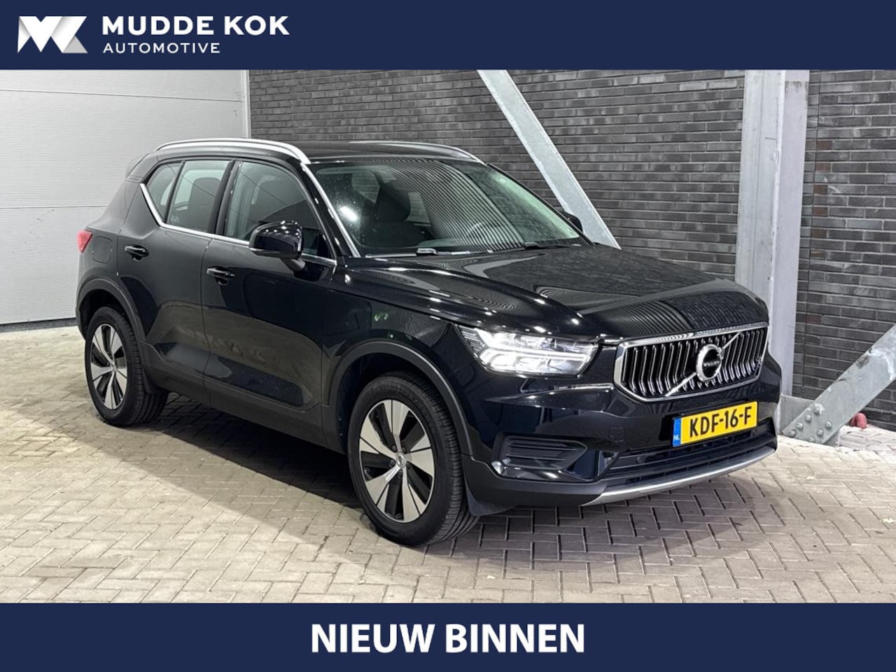 Volvo XC40 - 1.5 T4 Inscription Expression | Camera | Cruise Control | Keyless | Navigatie | High Perfo - AutoWereld.nl