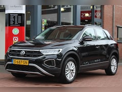 Volkswagen T-Roc - 1.0 TSI *Business* | Carplay | Adaptive Cruise & Climate Control | Stoelverwarming | Navig