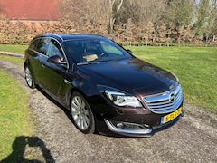 Opel Insignia Sports Tourer - 1.6 T Cosmo OPC AGR-stoelen