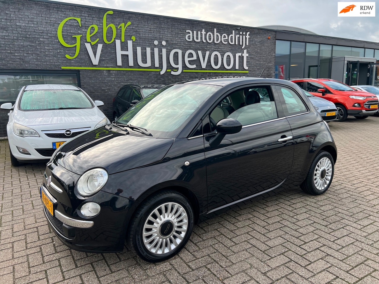 Fiat 500 - 1.2 Lounge. AUTOMAAT - AutoWereld.nl