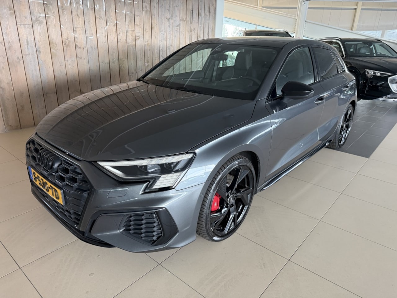 Audi S3 - Sportback 2.0 TFSI Quattro Edition One - AutoWereld.nl