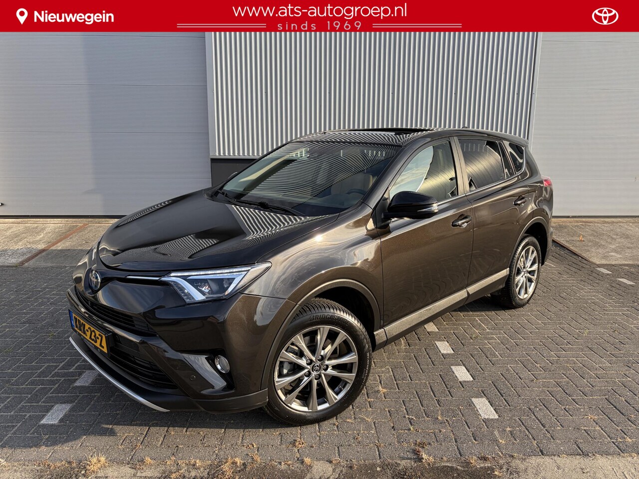 Toyota RAV4 - 2.5 Hybrid Executive | Schuifkanteldak | slechts 54.000 Km | Meest luxe uitvoering | - AutoWereld.nl