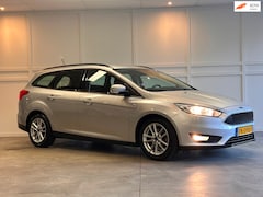Ford Focus Wagon - 1.0 EcoBoost / 2017 / Cruise / 122.572 KM NaP /