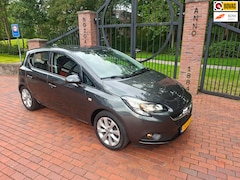 Opel Corsa - 1.4 Favourite 5 Deurs Airco Trekhaak Navigatie