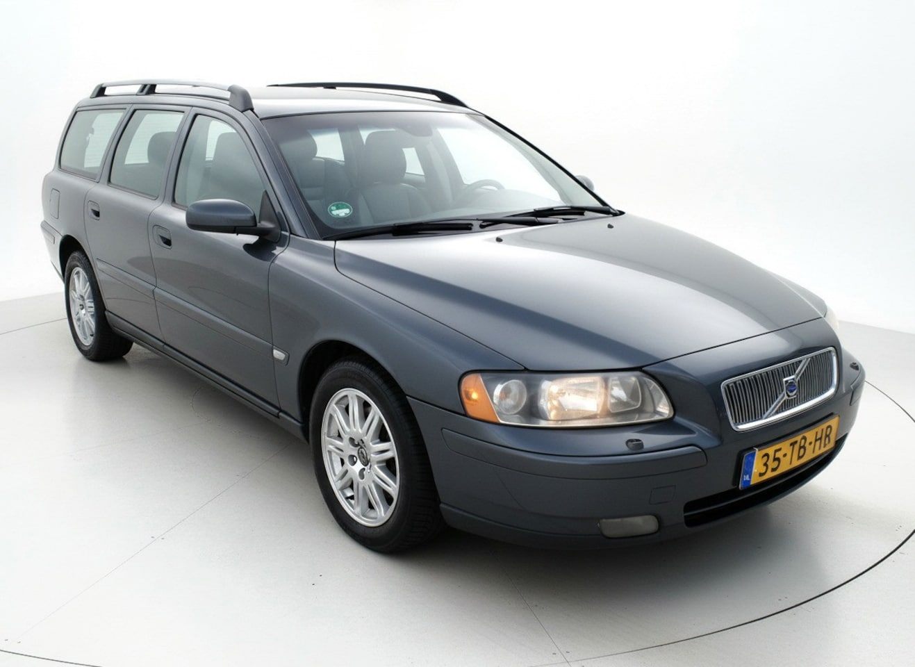 Volvo V70 - 2.4 Edition II Leder-Cruise-Trekhaak - AutoWereld.nl