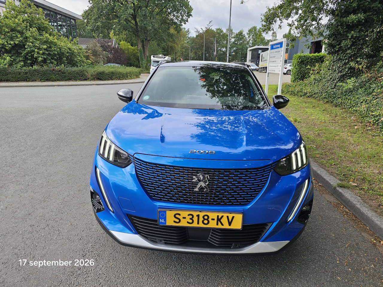 Peugeot e-2008 - EV 50kWh GT - AutoWereld.nl