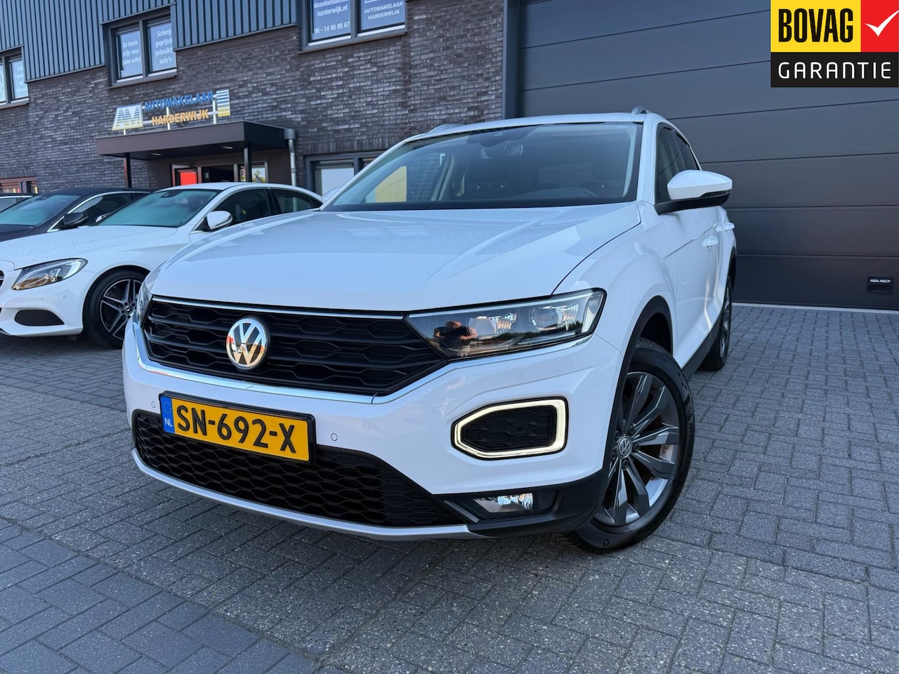 Volkswagen T-Roc - 1.0 TSI Style | 1E EGENAAR | 3/6 OF 12MND GARANTIE | PANODAK | ACC | LANE ASSIST | AIRCO | - AutoWereld.nl