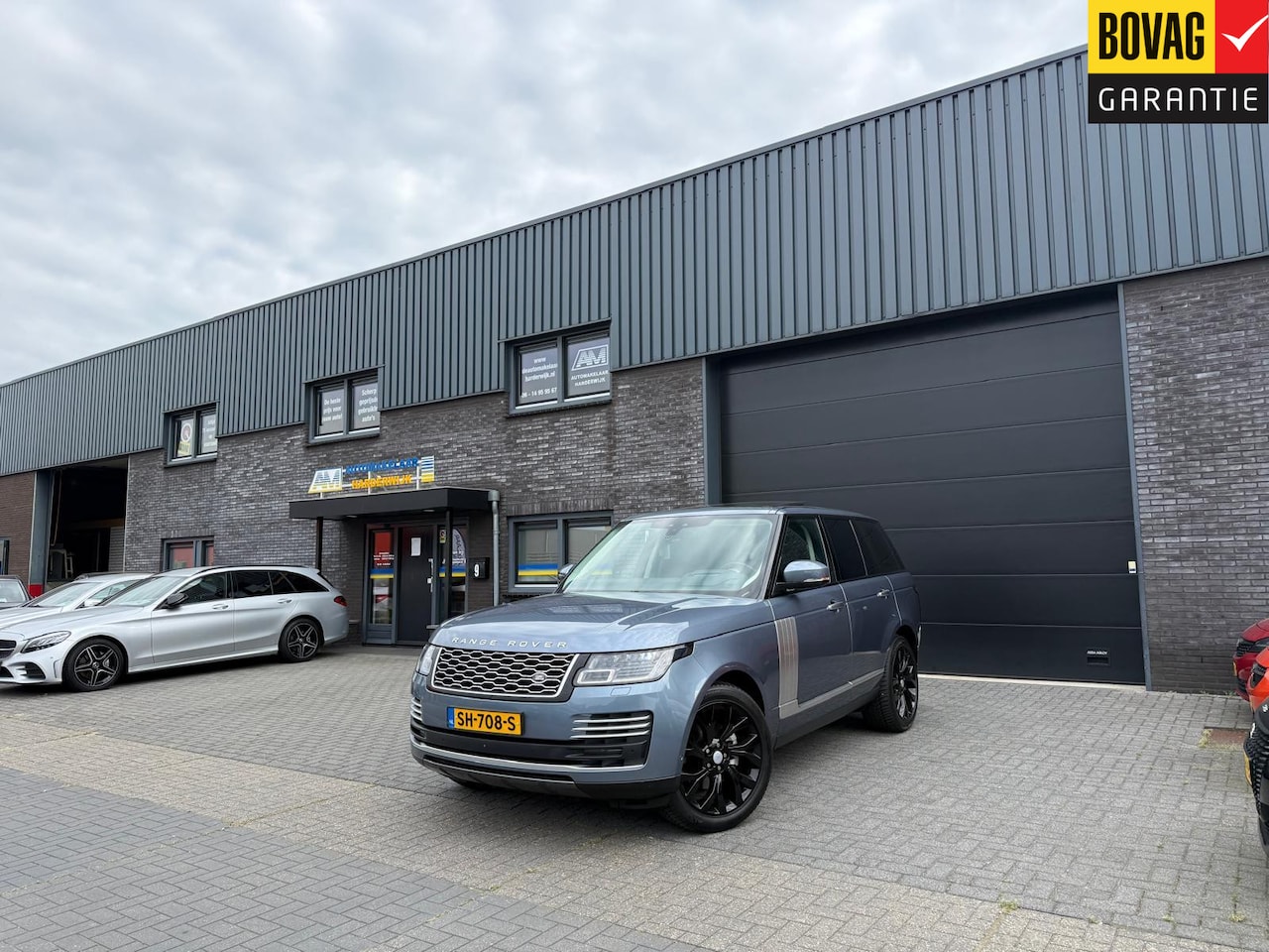 Land Rover Range Rover - 3.0 TDV6 Autobiography | 3/6/12MND GARANTIE | PANO | SFEER | CARPLAY | NAVI | STOELMASSAGE - AutoWereld.nl