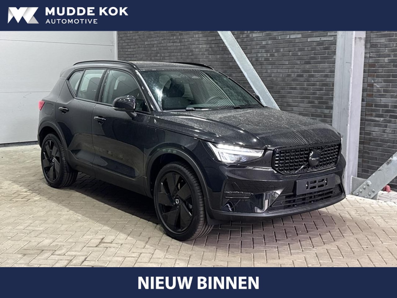 Volvo XC40 - 2.0 B3 Plus Black Edition | Harman/Kardon | Camera | Stoel+Stuurverwarming | Memory | Keyl - AutoWereld.nl