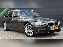BMW 3-serie Touring - 320d EDE Automaat Navi/LED/Clima/Cruise/PDC