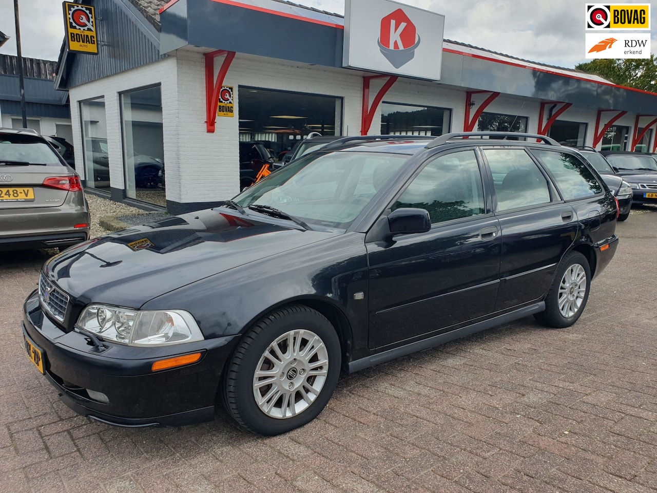 Volvo V40 - 1.8 Europa LEER/AIRCO/STOELV. BJ 2003 - AutoWereld.nl