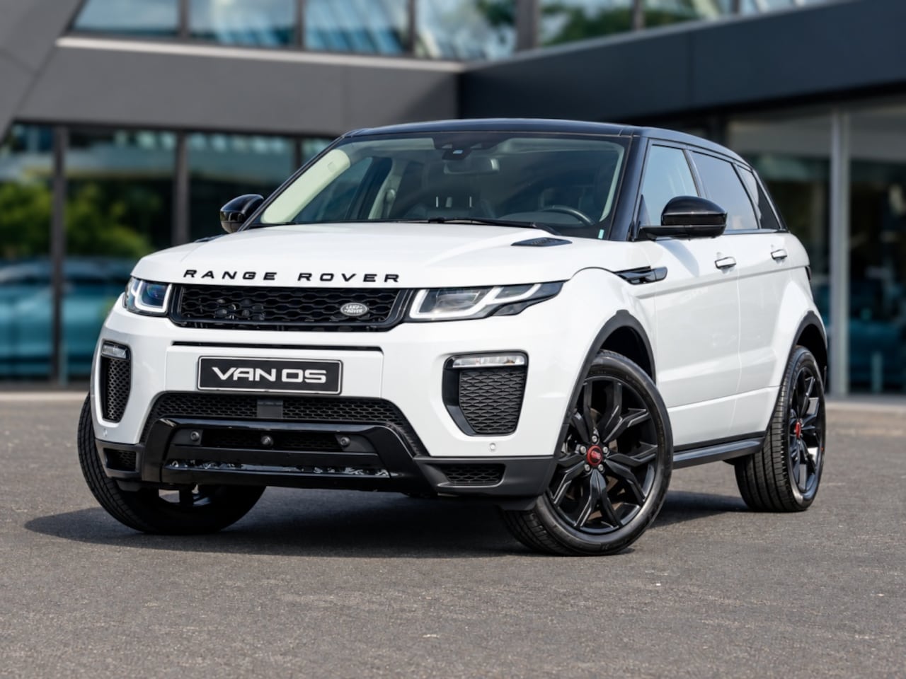 Land Rover Range Rover Evoque - Autobiography | Pano | Leer | Meridian - AutoWereld.nl