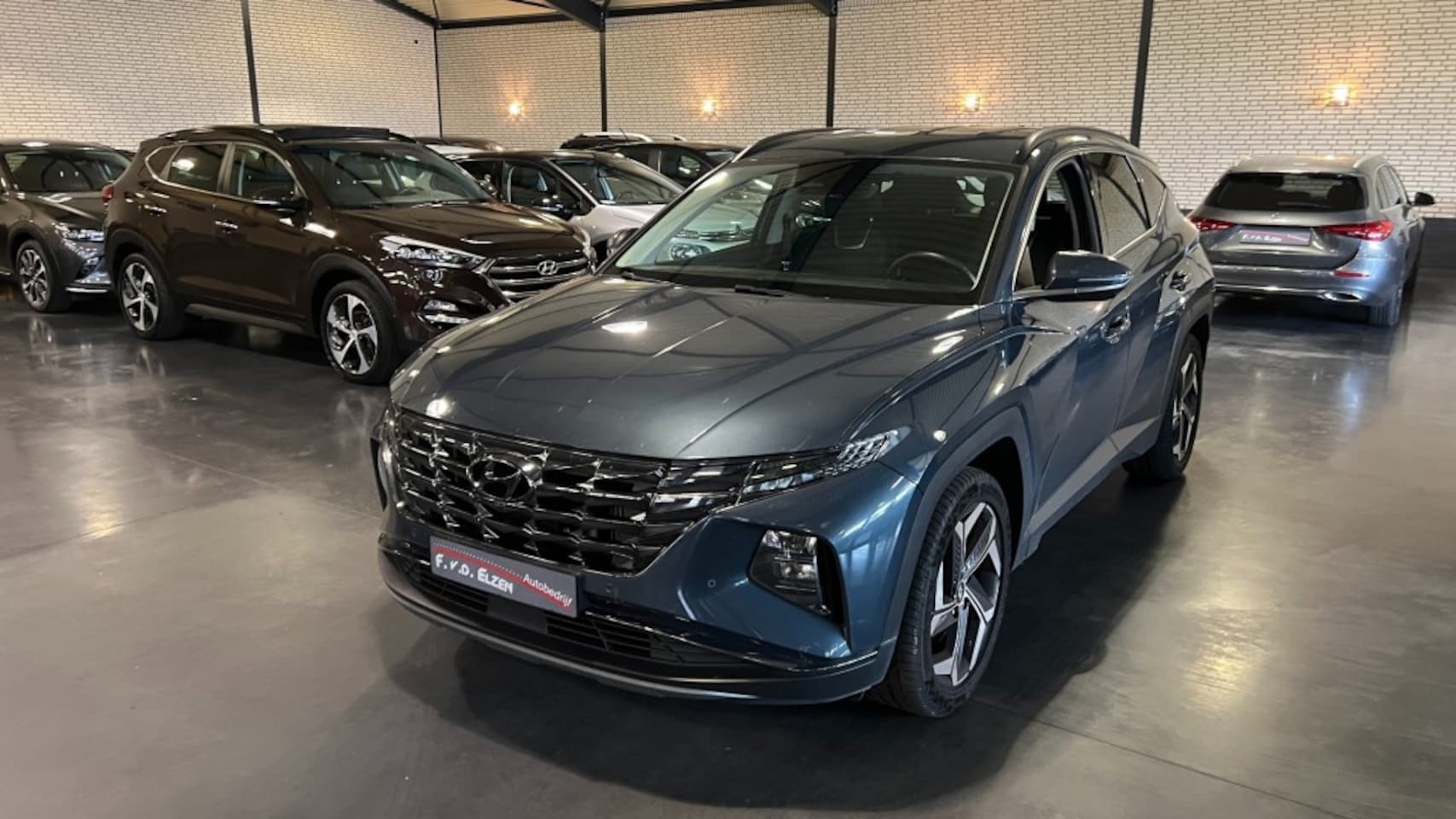 Hyundai Tucson - 1.6 T-GDI Automaat Premium 1650 kg Trekhaak - AutoWereld.nl