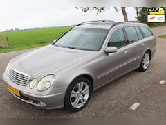 Mercedes-Benz E-klasse Combi - 200 K. Elegance