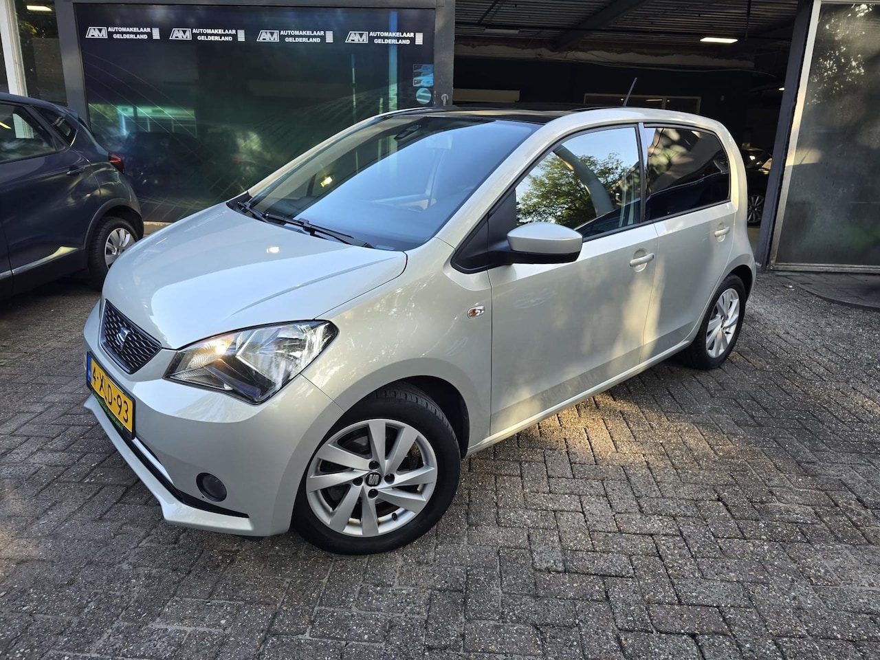 SEAT Mii - 1.0 Sport Dynamic | 1E EIGENAAR | 3/6 OF 12MND GARANTIE | PANO DAK | CRUISE | LMV | AIRCO - AutoWereld.nl