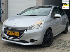 Peugeot 208 - 1.2 VTi Access/ nap/ dealeronderhouden/ 1jaar apk/ airco/ navi/ zeer nette auto