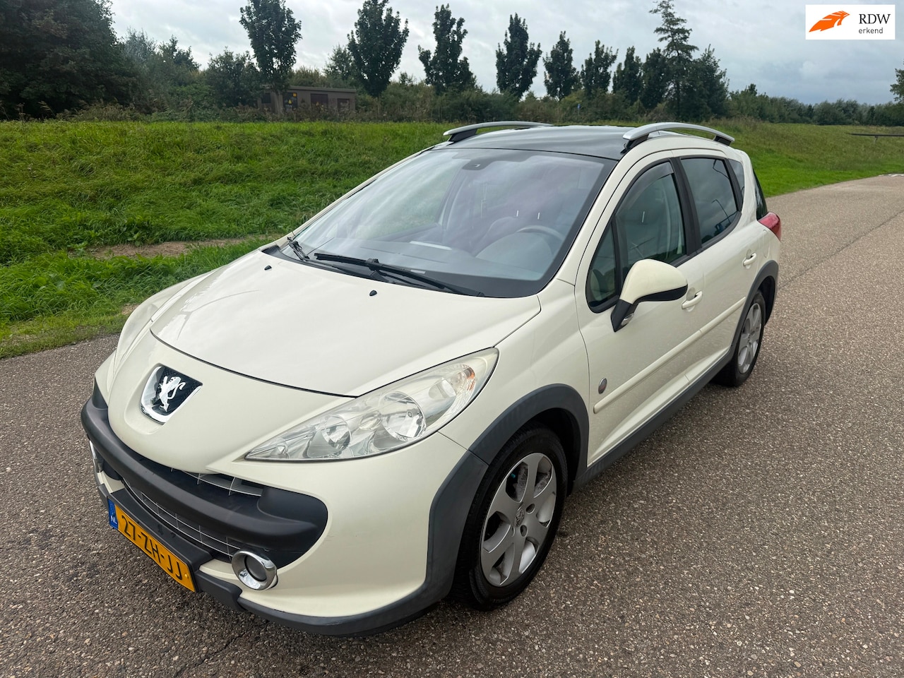 Peugeot 207 SW Outdoor - 1.6 VTi XS Apk/Airco/Pano/2.Sleutels - AutoWereld.nl