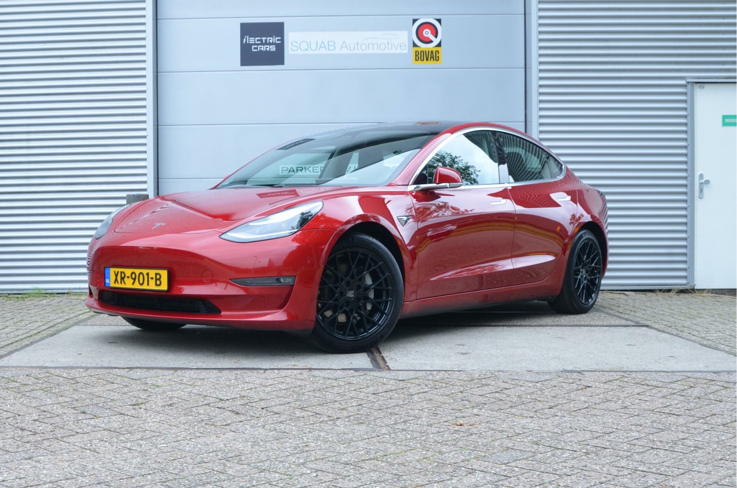 Tesla Model 3 - Long Range AWD 75 kWh SOH 84,5%, Trekhaak (1.000kg), AutoPilot - AutoWereld.nl