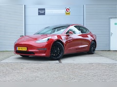 Tesla Model 3 - Long Range AWD 75 kWh SOH 84, 5%, Trekhaak (1.000kg), AutoPilot3.0