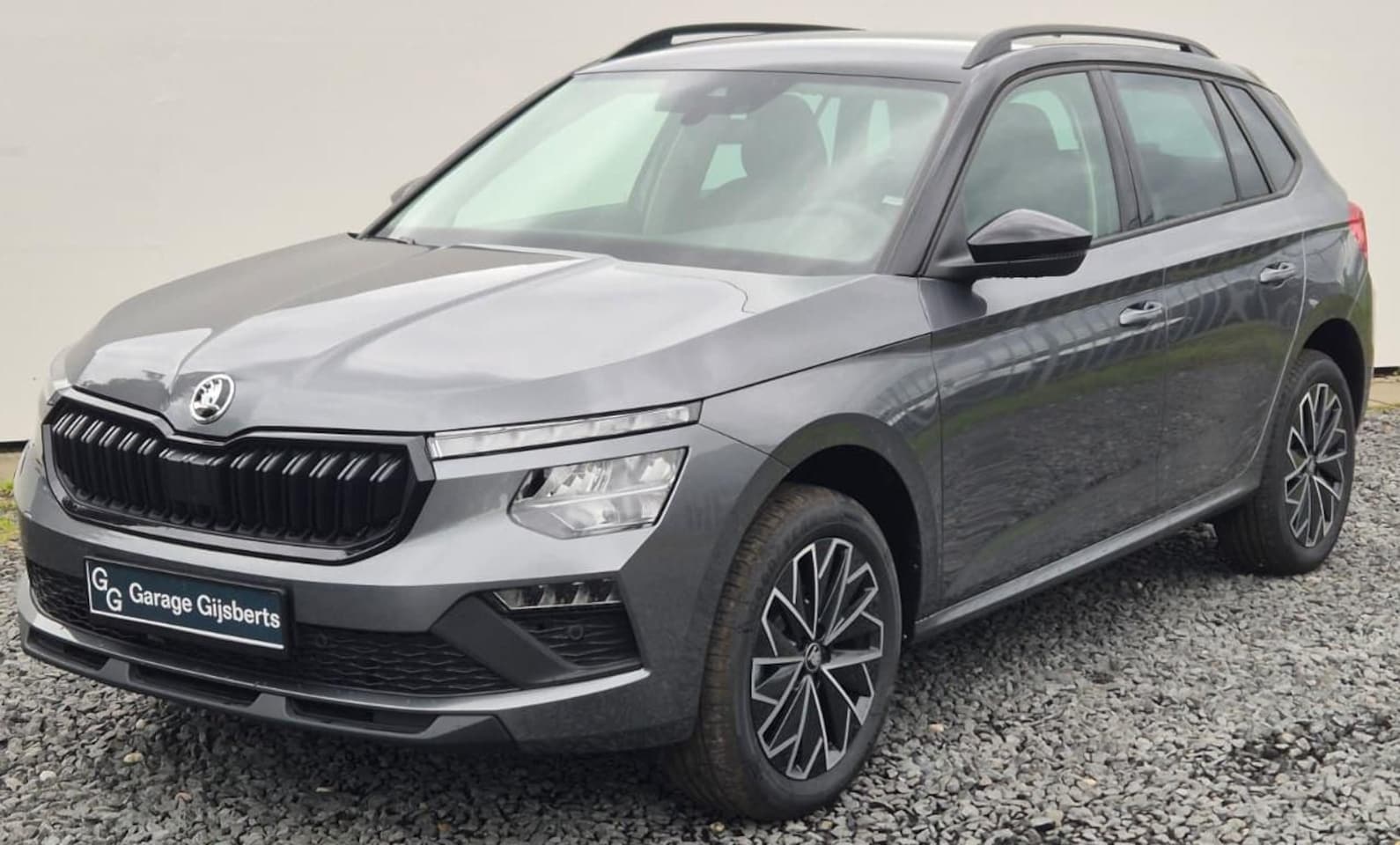 Skoda Kamiq - 1.0 TSI Selection Camera achter - Keyless entree - Apple Carplay - Zwarte gril - 17 inch W - AutoWereld.nl