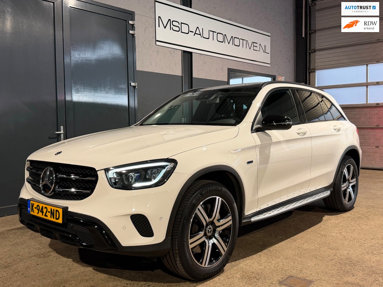 Mercedes-Benz GLC-klasse - 300e 4MATIC PANODAK|SFEER|ADAPT.CRUISE|SPORTSTOEL - AutoWereld.nl