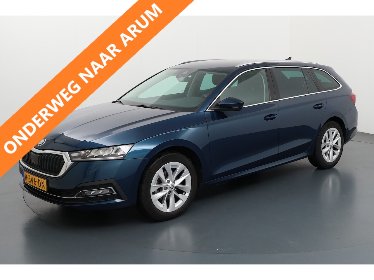 Skoda Octavia Combi - 1.0 TSI 110PK Business Edit. Plus NAVI | LED | CLIMA | LMV | PDC - AutoWereld.nl