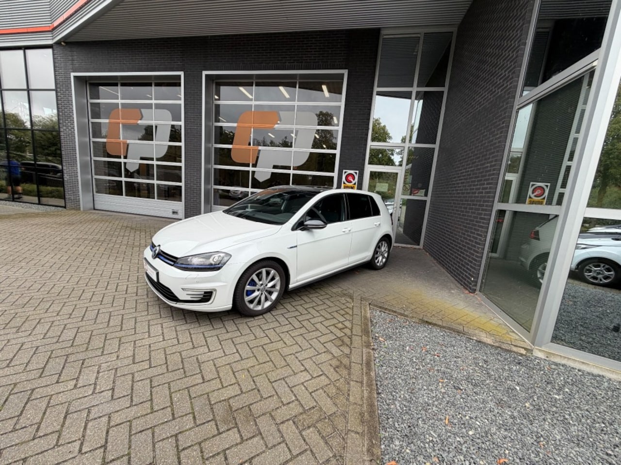 Volkswagen Golf - 1.4 TSI GTE 1.4 TSI GTE - AutoWereld.nl