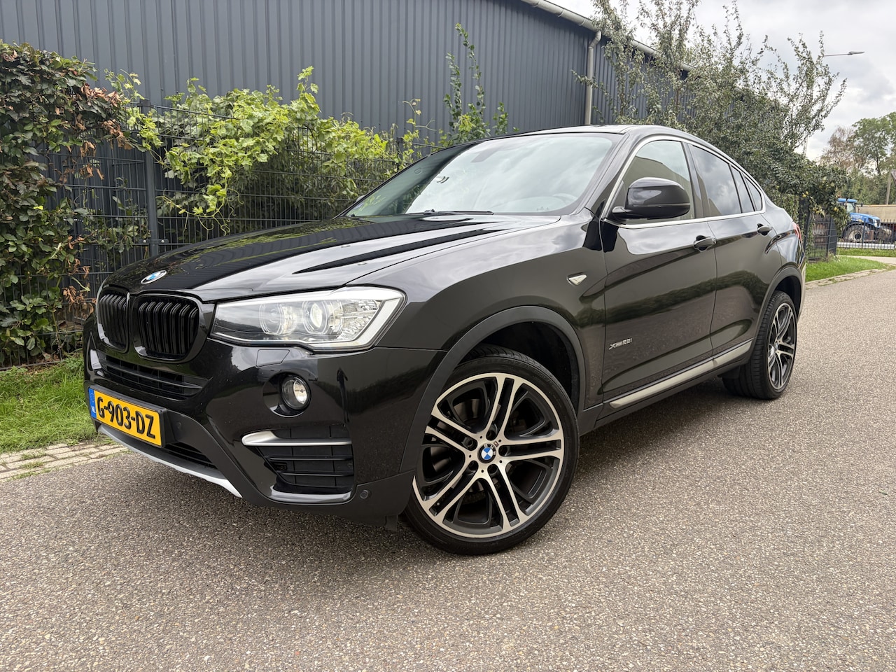 BMW X4 - xDrive28i High Executive xLine Edition / AUTOMAAT / NAVI / LEER / CRUISE / TREKHAAK / 121d - AutoWereld.nl