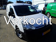 Citroën Berlingo - 1.6 BlueHDI 100 Club Economy S&S BTW/BPM VRIJ VOORZIEN VAN AIRCO +CRUISE