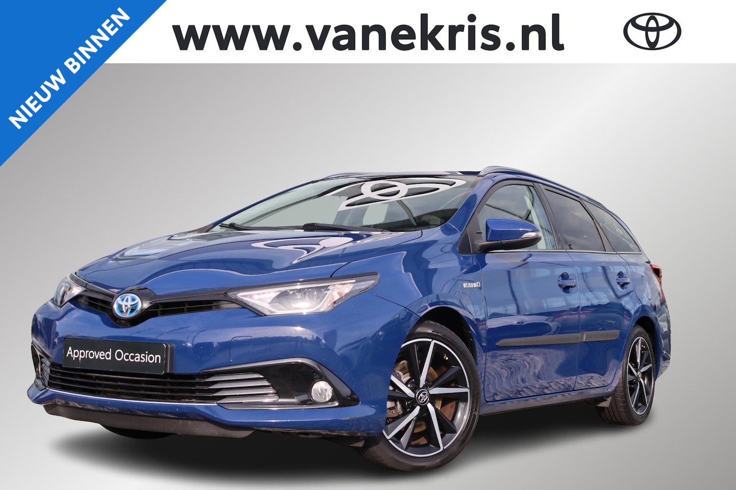 Toyota Auris Touring Sports - 1.8 Hybrid Dynamic Ultimate 1.8 Hybrid Dynamic Ultimate, Trekhaak, Climate control, Stootlijsten, Privacy glass. - AutoWereld.nl