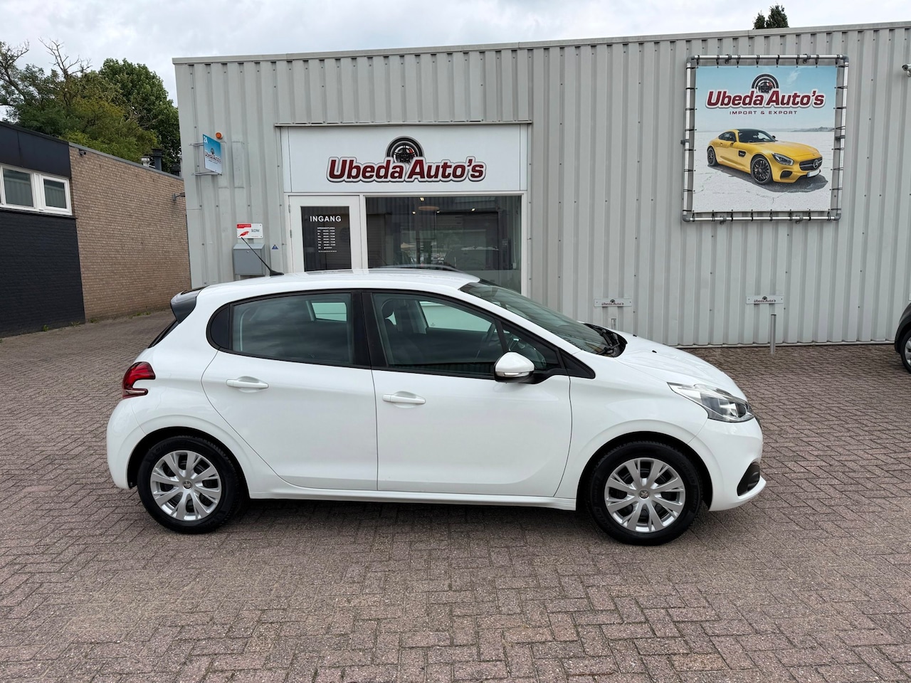 Peugeot 208 - 1.2 PureTech Blue Lion NL AUTO KM 121105 NAP 5500E - AutoWereld.nl