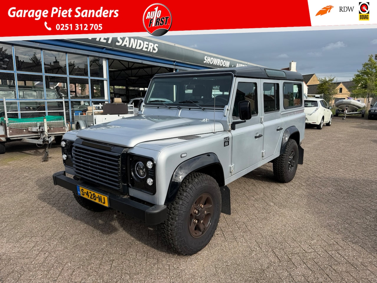 Land Rover Defender 110 - 2.4 TD SW SE I 7 Sits I Airco I Voorruit verw. I Led - AutoWereld.nl
