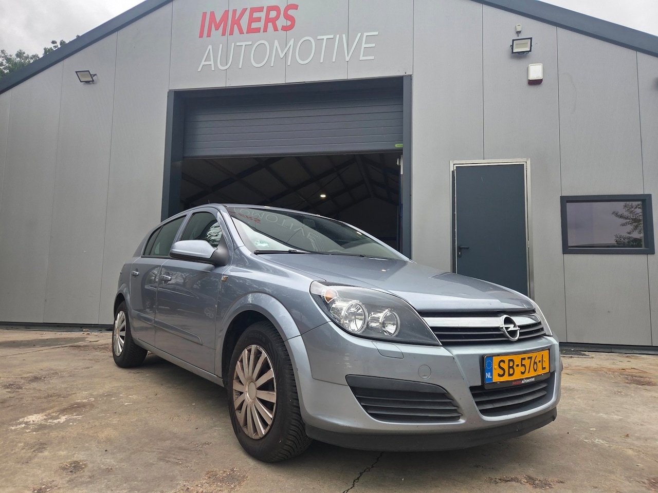 Opel Astra - 1.4 Essentia 1.4 Essentia - AutoWereld.nl