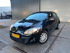 Renault Mégane - 1.6 Authentique 159.173KM