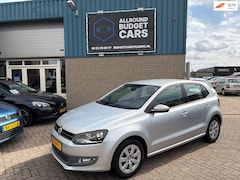 Volkswagen Polo - 1.4-16V Highline