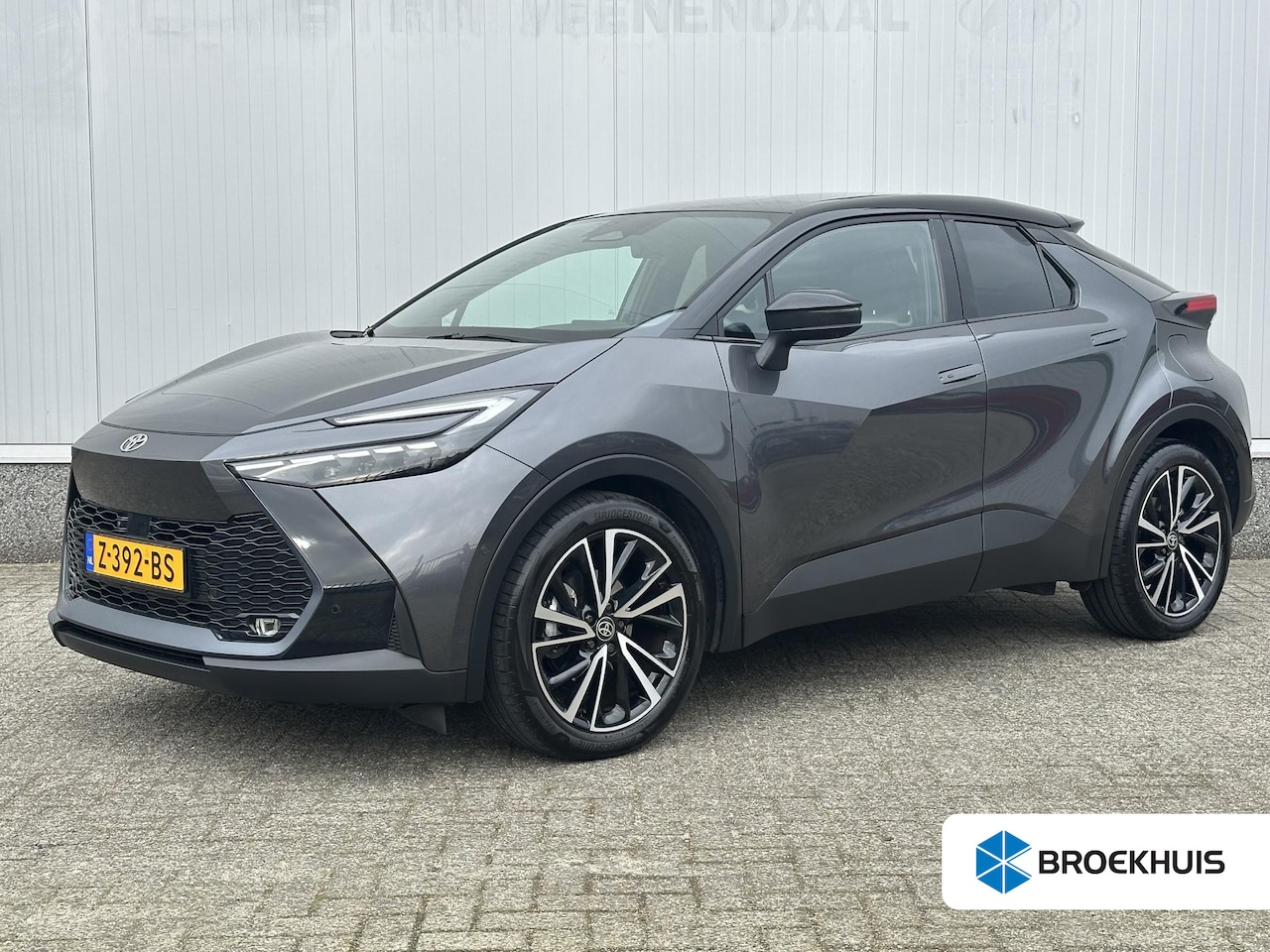 Toyota C-HR - 1.8 Hybrid 140 Executive / Fabrieksgarantie tot 10 jaar mogelijk / Navigatie / Camera / Cl - AutoWereld.nl